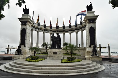The Rotunda at Malecón in Ecuador